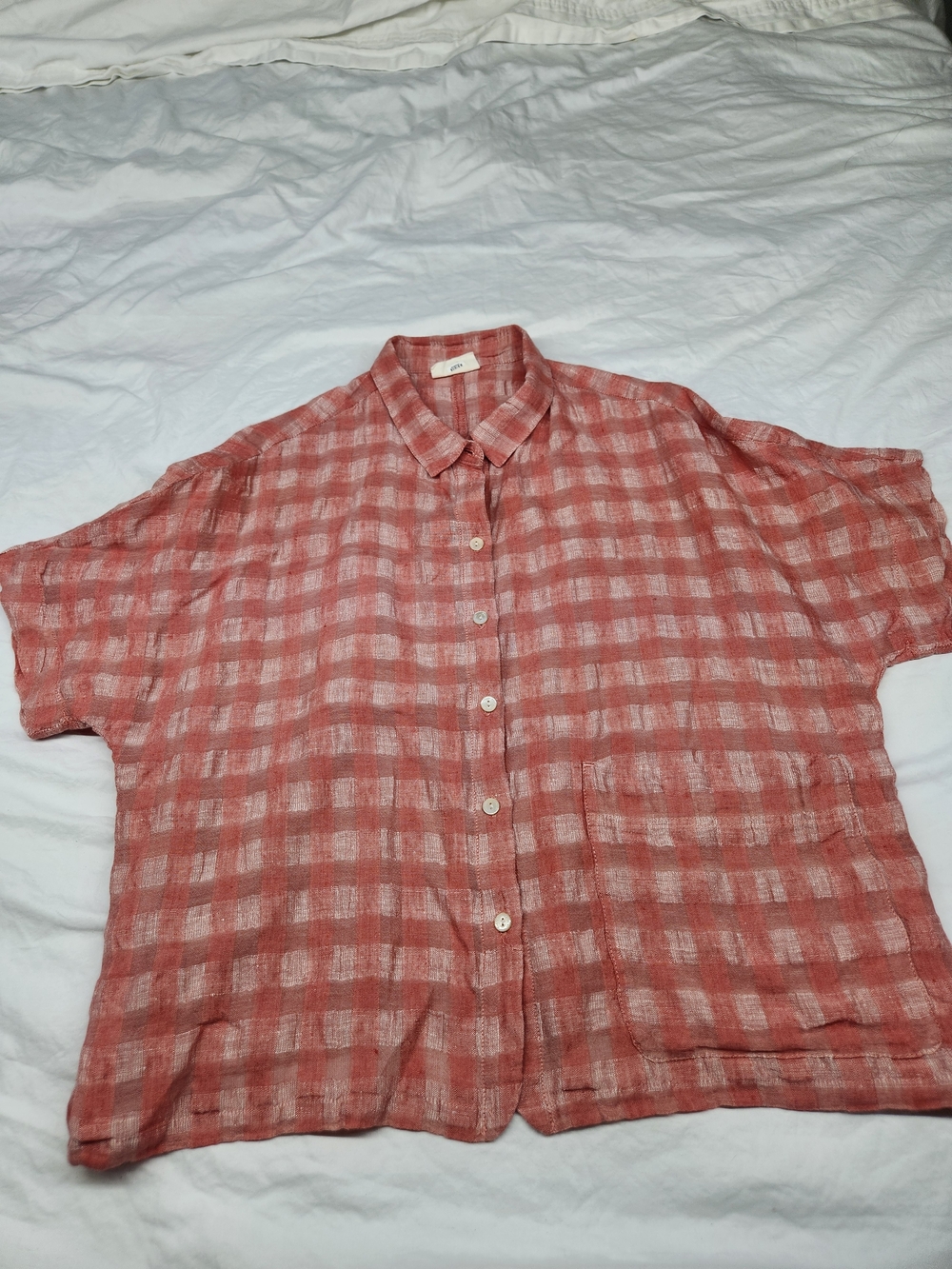 Poetry Linen Coral Red and White Checkered Short-Sleeve Button-Down Shirt
